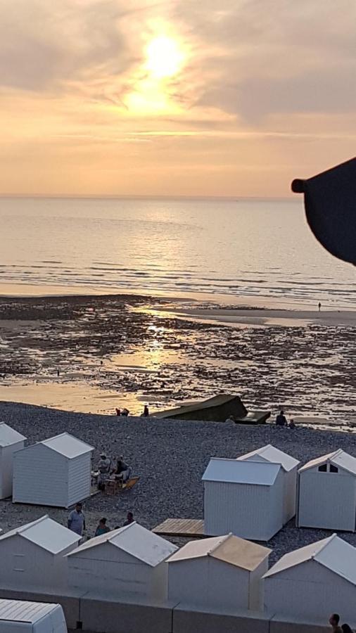 Quartier Historique 100M Plage Wifi مير-لي-بان المظهر الخارجي الصورة